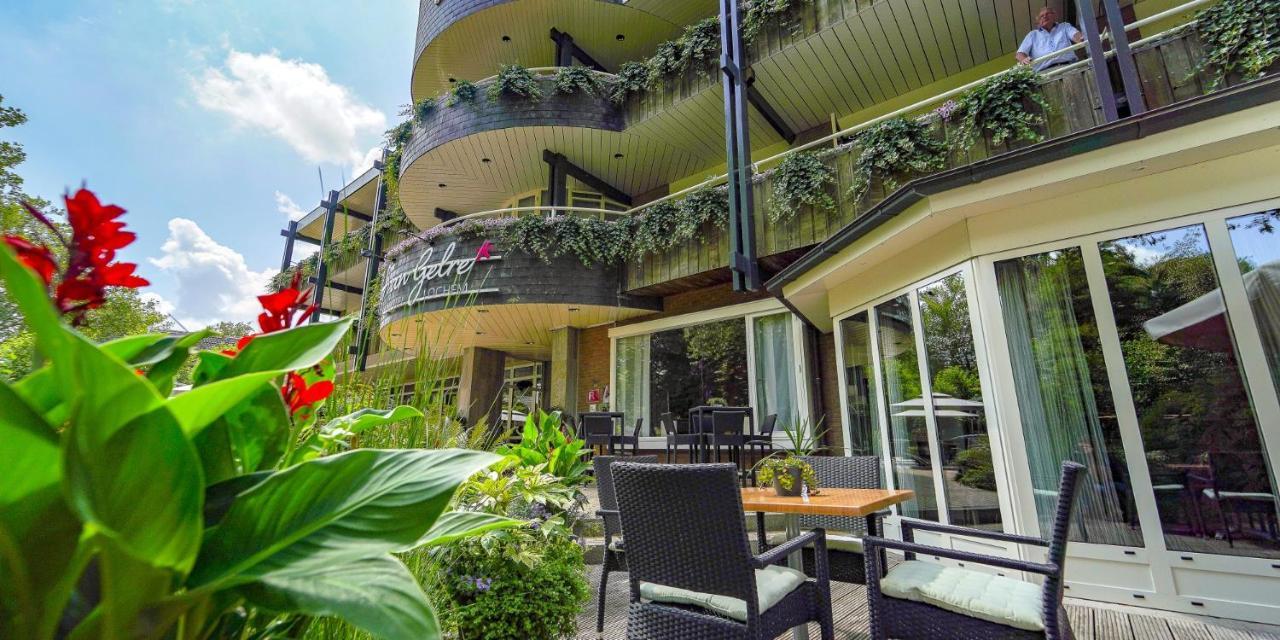 Hotel Hof Van Gelre By Flow Lochem Exteriör bild